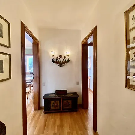 Cozy 3 Bedroom With Beautiful Views *