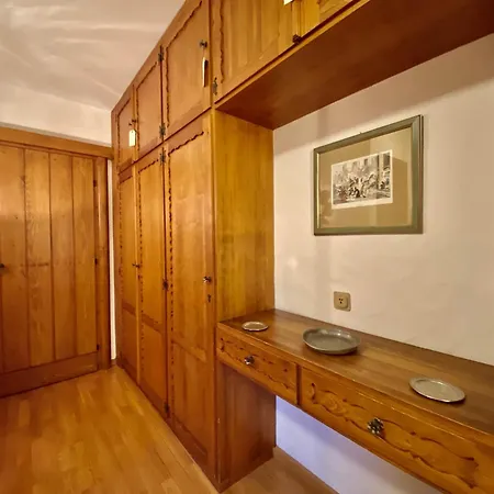 アパート Cozy 3 Bedroom With Beautiful Views *