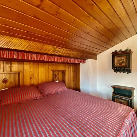 Cozy 3 Bedroom With Beautiful Views * コルティーナ・ダンペッツォ