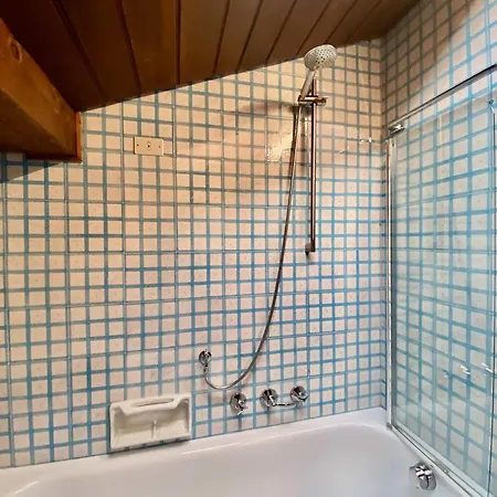 アパート Cozy 3 Bedroom With Beautiful Views